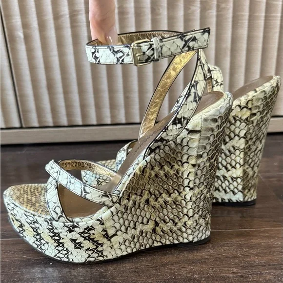Dolce & Gabbana Cream and Brown Snake Print Wedges - Picture 2 of 8